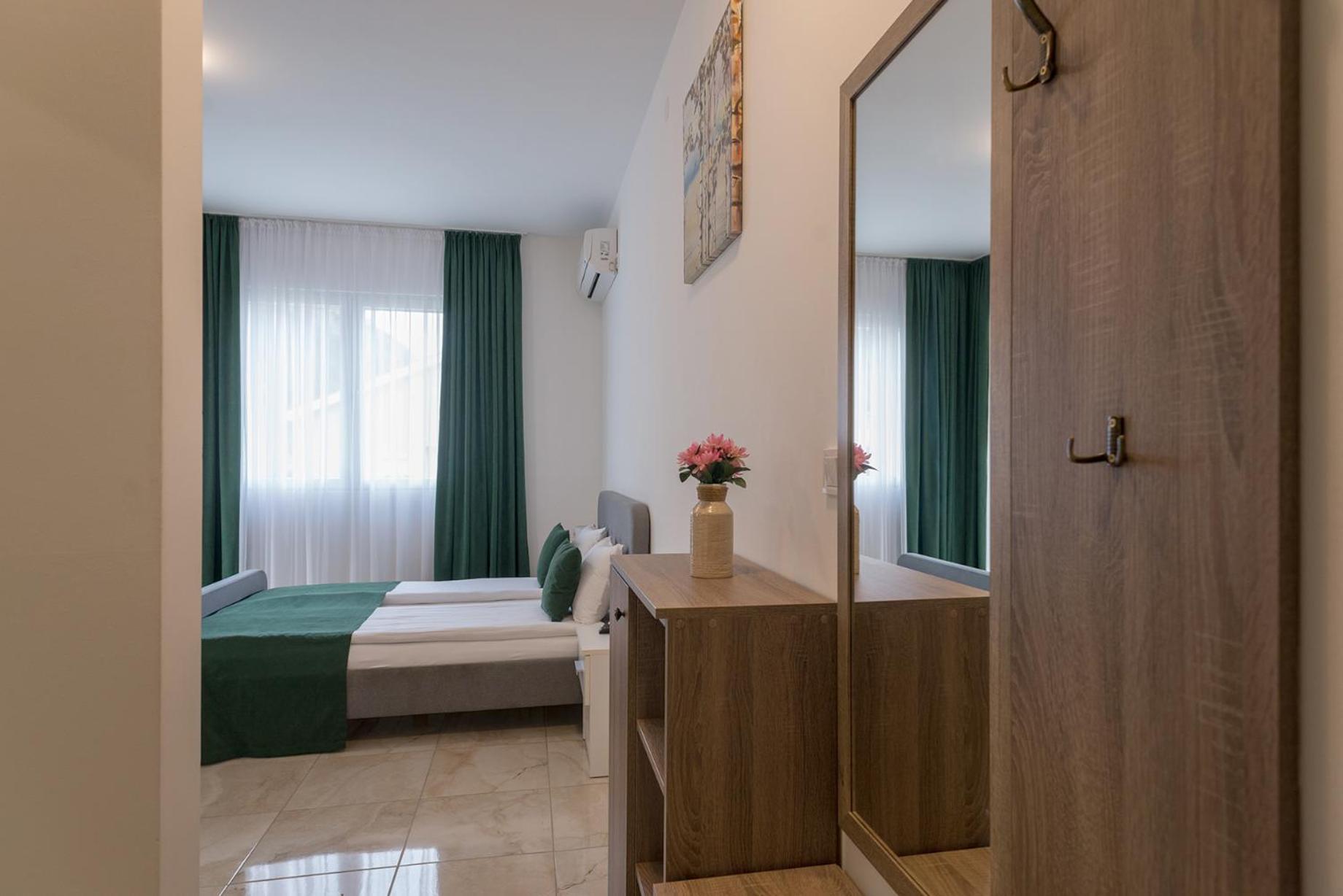 Apartments Sunrise Herceg Novi Eksteriør billede